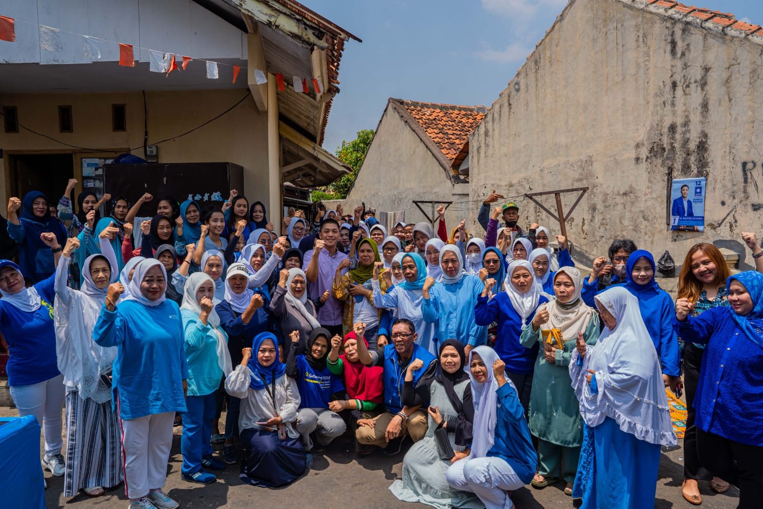 Sambangi Cibiru, Emak-emak Tanya Rasyid Rajasa Mau Suarakan Apa?