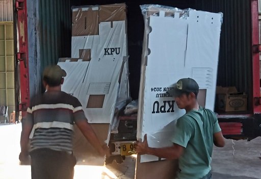 KPU Kabupaten Bandung Terima Logistik Pemilu 2024