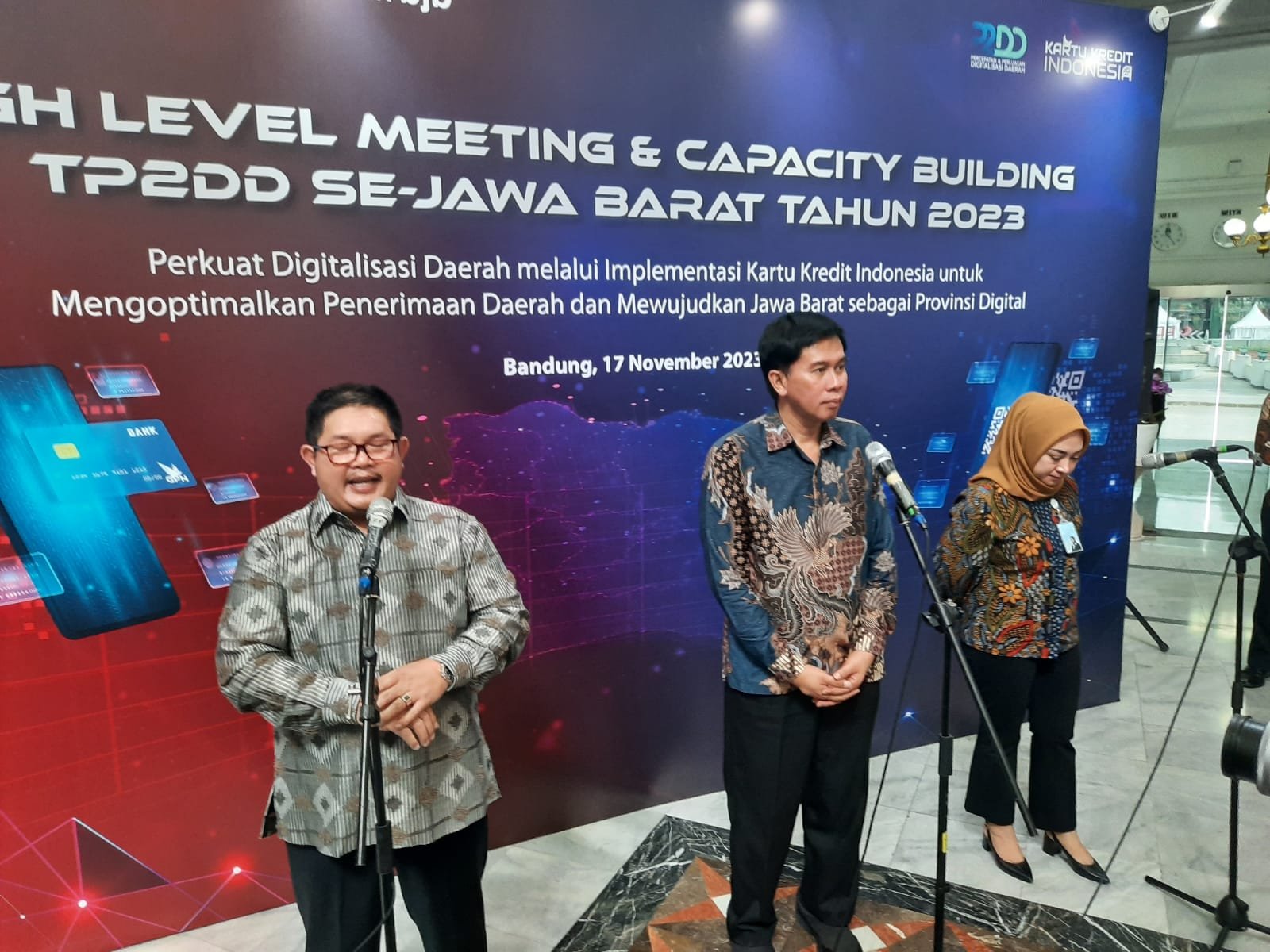 Optimalkan Belanja Pemerintah, Pemda Se-Jabar Komitmen Implementasikan Penggunaan Kartu Kredit Indonesia