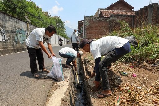 Terima Keluhan Masyarakat, Pemuda Mahasiswa Ganjar Bantu Menangani Persoalan Sampah
