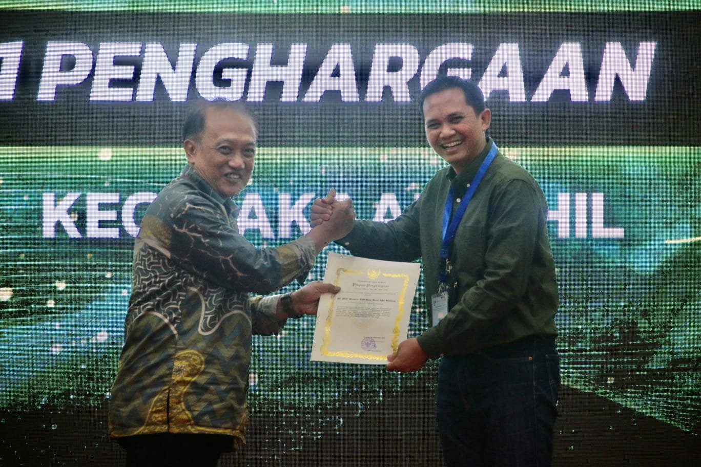 PLN UP3 Bandung Terima Penghargaan Nihil Kecelakaan Kerja dari Pemprov Jabar