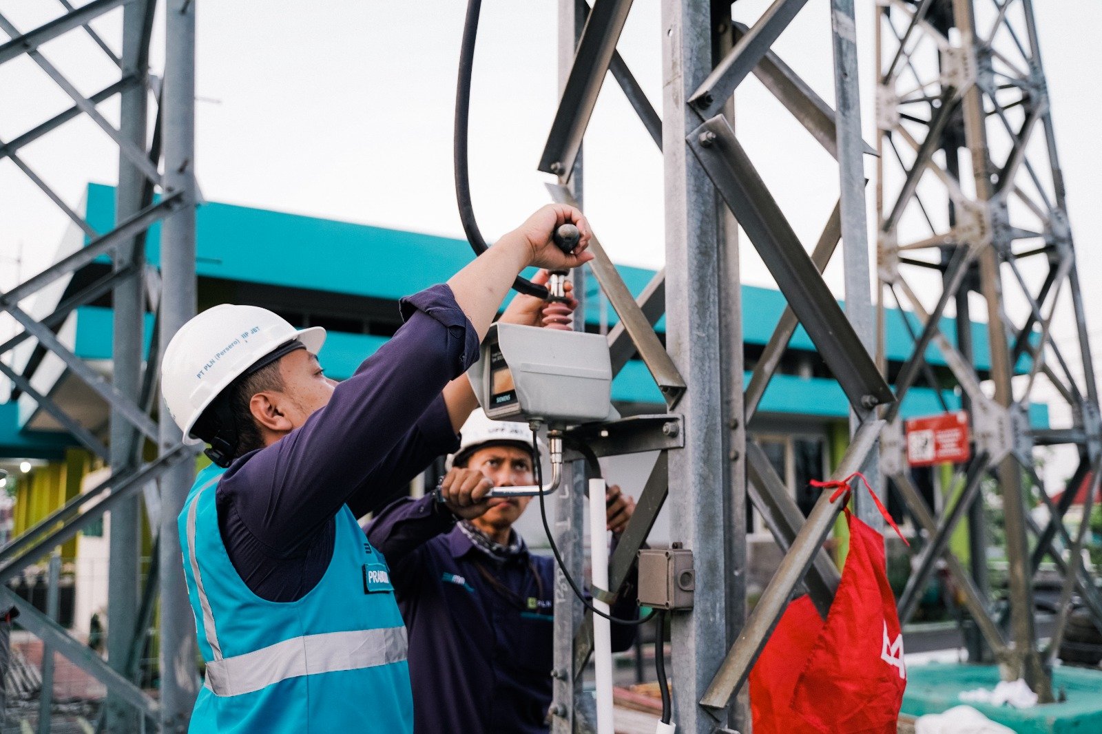 PLN Selesaikan 25 Proyek Pembangunan Infrastruktur Kelistrikan Sepanjang 2023