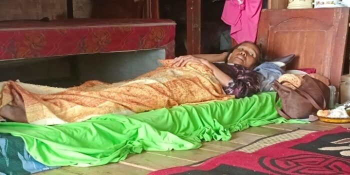 Duduk di Samping Sopir, Juhroh Beberkan Peristiwa Truk Terbalik di Bandung Barat, Enam Penumpang Meninggal Dunia