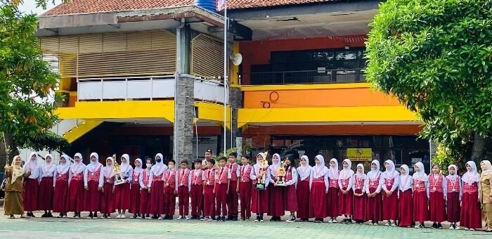 SDN Cipageran Mandiri 1 Kota Cimahi Sabet Tiga Penghargaan