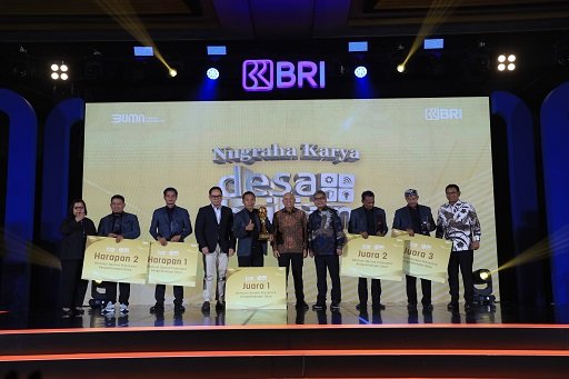 BRI Berikan Rp1 Miliar kepada Juara Umum Nugraha Karya Desa BRILiaN