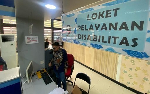 Jelang Pemilu 2024, Disdukcapil Bandung Barat Lakukan Perekaman e-KTP Pemilih Pemula
