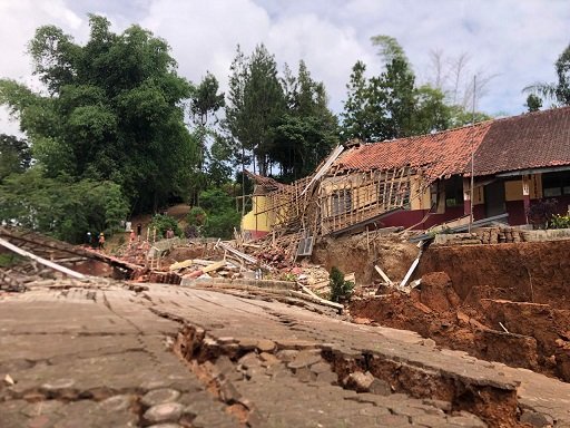Bencana Pergerakan Tanah di Rongga KBB, Pemkab Tetapkan Status Tanggap Darurat