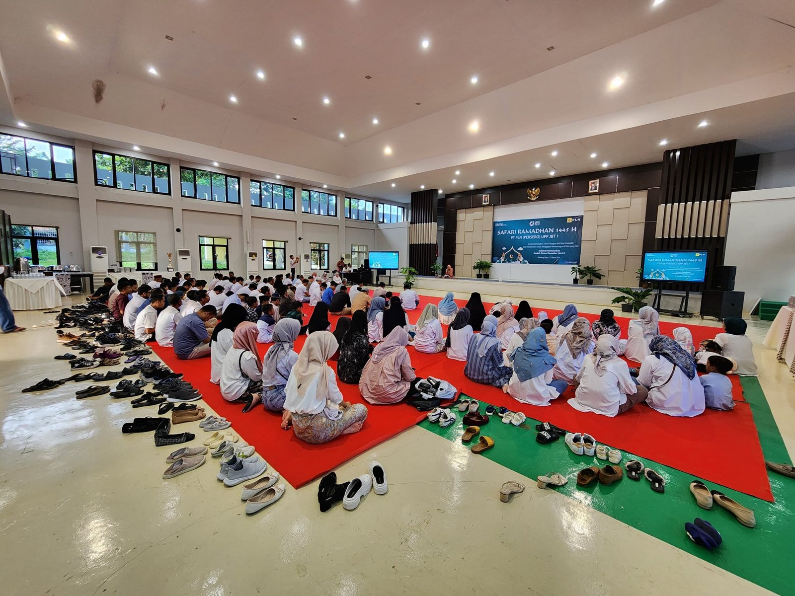 Mengukir Jejak Kebaikan, PLN Gelar Safari Ramadhan: Mari Kita Jalan Beriringan Bersama