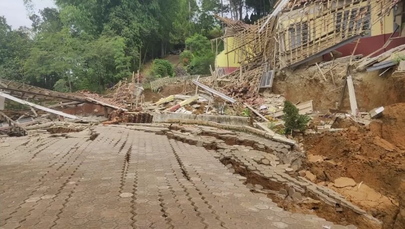 Warga Terdampak Pergerakan Tanah di Bandung Barat akan Direlokasi ke Dua Tempat