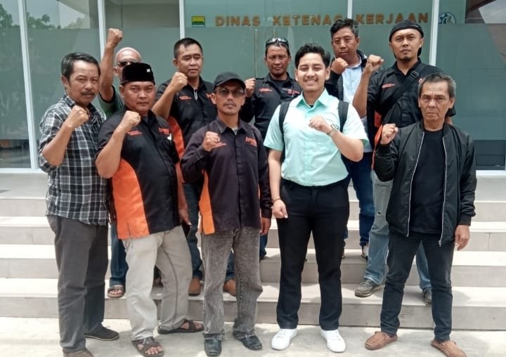 Arnes Shuttle Diduga Gantung Nasib Karyawan, Dimediasi Disnaker, Perusahaan Belum Penuhi Tuntutan