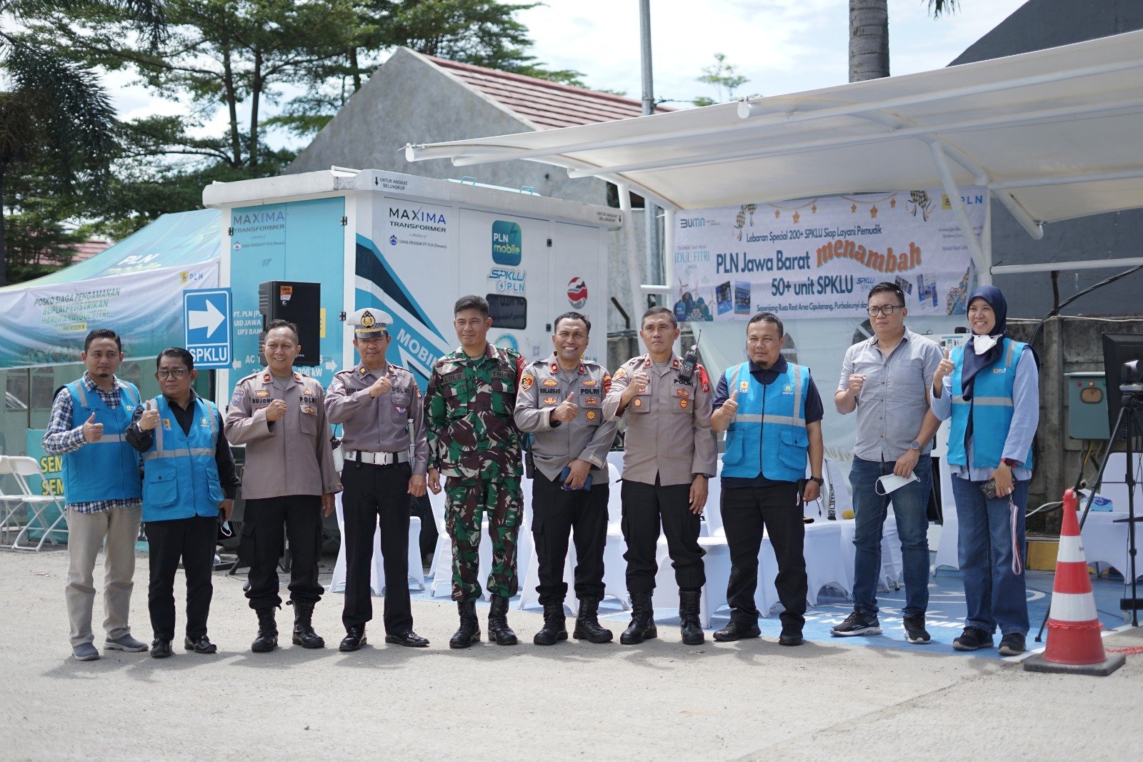 Jelang Mudik Idul Fitri PLN Resmikan SPKLU Rest Area KM 147 A Cipularang