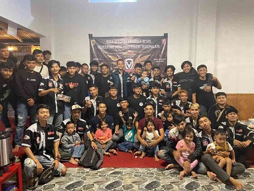 Komunitas Honda Sonic Tasikmalaya Semarakan Ramadhan dengan Buka Bersama