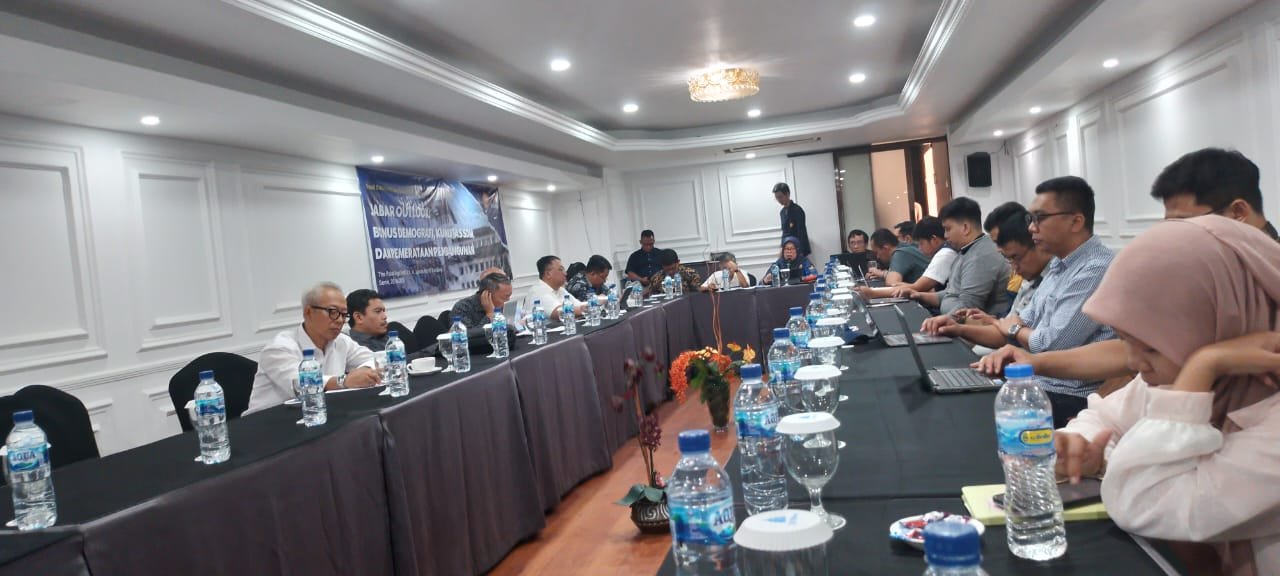 Gelar FGD, Polsight Beri Masukan ke Parpol Jelang Pilgub Jabar