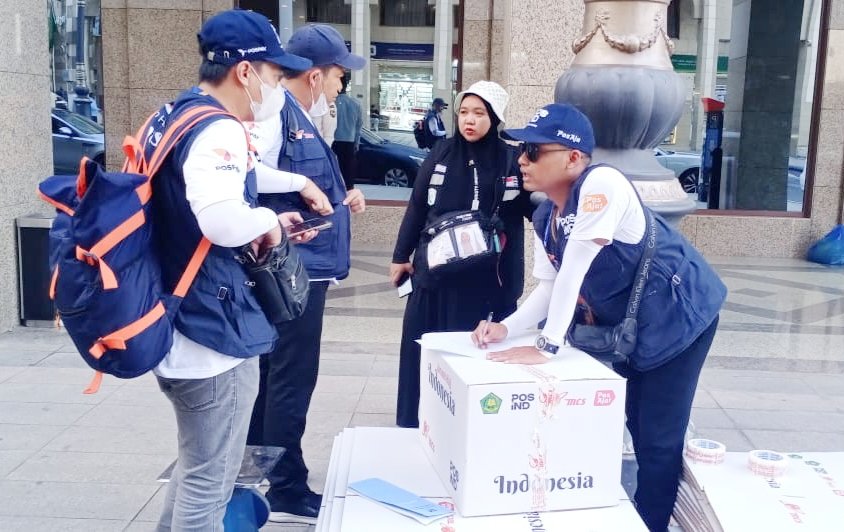 Tim PosIND Mulai Layani Kiriman Kargo Jemaah Haji, Ini Syarat dan Jenis Barangnya