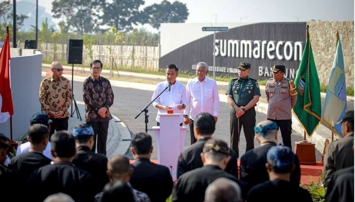 Penjabat Gubernur Jabar Bey Machmudin Resmikan Aktivasi Jalan Simpang Gedebage Selatan Menuju Masjid Raya Al-Jabbar