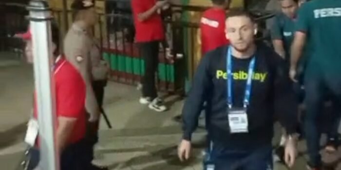 Tiba di Stadion Bangkalan, Persib Bandung Siap Tempur Hadapi Madura United