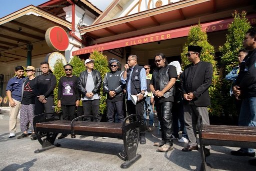 Berpetualang dari Borobudur ke Berlin, Yamaha MT-09 Temani Gus Paox Iben Bawa Misi Kebudayaan Indonesia