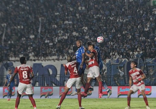 Persib Kalahkan Madura United 3-0, Selangkah Lagi Juara Liga 1