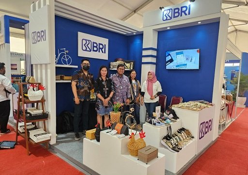 KUR BRI Bantu Usaha Kayu Rotan Bangkit dari Krisis