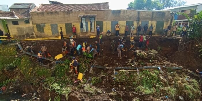PDAM Tirtawening Duga Gempa Jadi Penyebab Pecahnya Pipa di Kawasan Maleer Kota Bandung