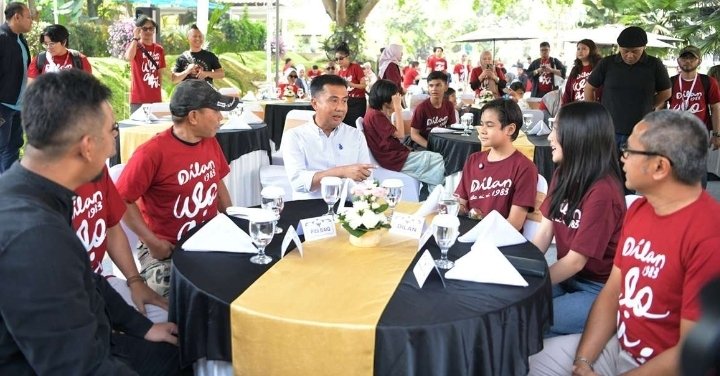Pj. Gubernur Jabar, Bey Machmudin Apresiasi Film Dilan 1983: Wo Ai Ni