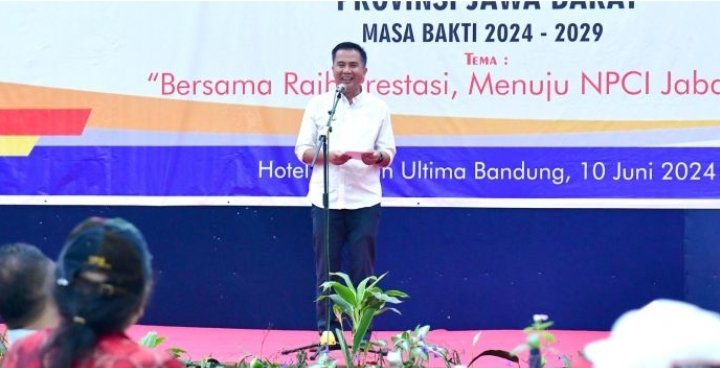 Penjabat Gubernur Jawa Barat, Bey Machmudin Targetkan Jabar Juara Umum Peparnas 2024