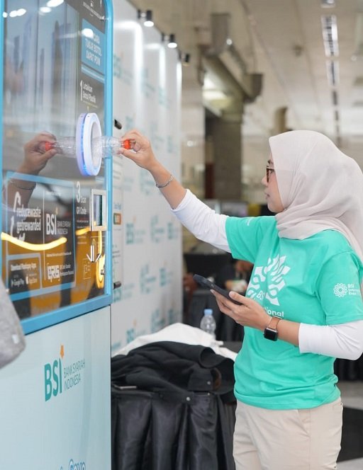 Konsisten Ajak Masyarakat Go Green, BSI Kurangi 940 Kg Jejak Karbon Selama BSI International Expo 2024