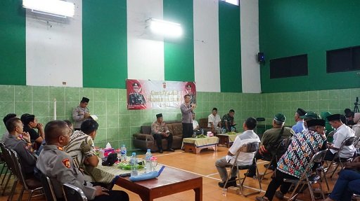Warga Solokan Jeruk Keluhkan Maraknya Bank Emok