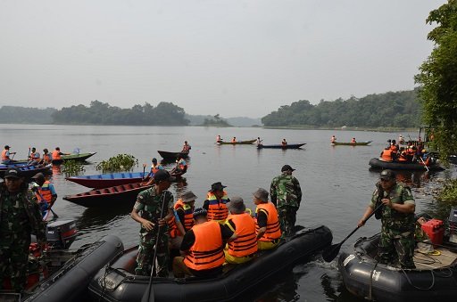 Program Green Employee Involvement, Pegawai PLN Bersihkan DAS Citarum dan Waduk Saguling