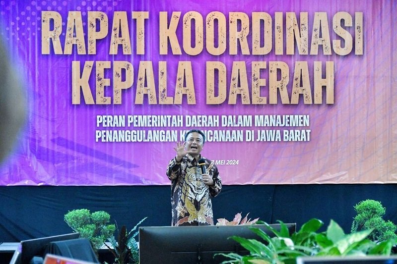 Sekda Jabar Herman Suryatman Minta Calon Peserta Didik Baru yang Terkendala Pendaftaran Online Minta Bantuan Operator Sekolah Tujuan