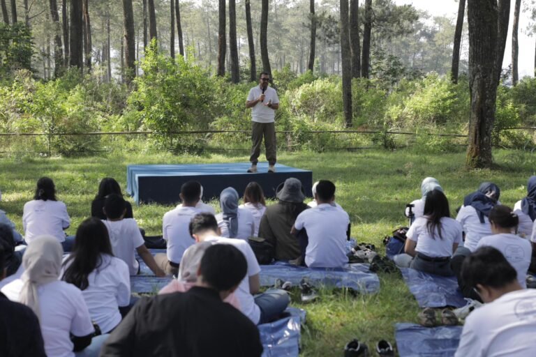 Erick Thohir Konsisten Utamakan Kesehatan Mental Karyawan BUMN, Gelar Roadshow 1000 Manusia Bercerita di Jawa Barat