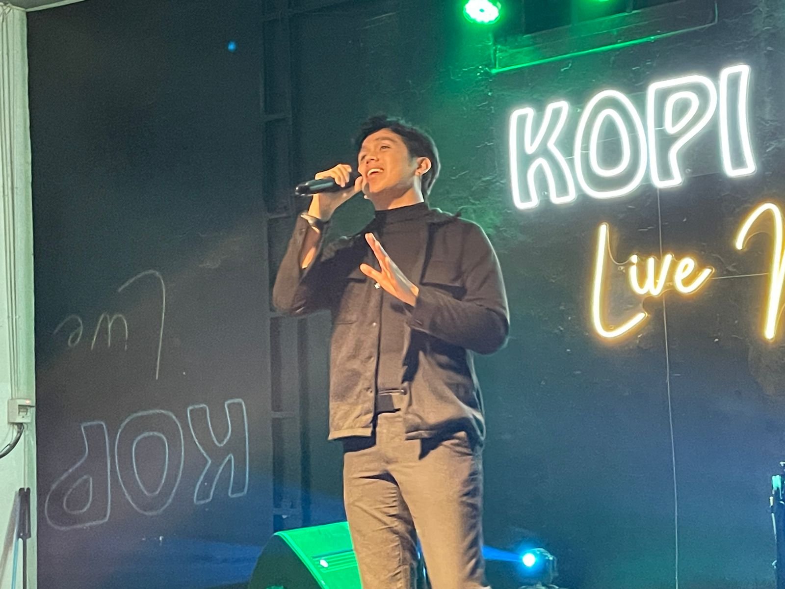Dikazra Rilis Single Perdana Perjalanan Cintaku, Ungkapan Perjalanan Emosinal dan Romantis