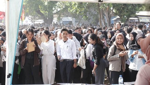 Ribuan Pencari Kerja Serbu Job Fair Disnakertrans Subang