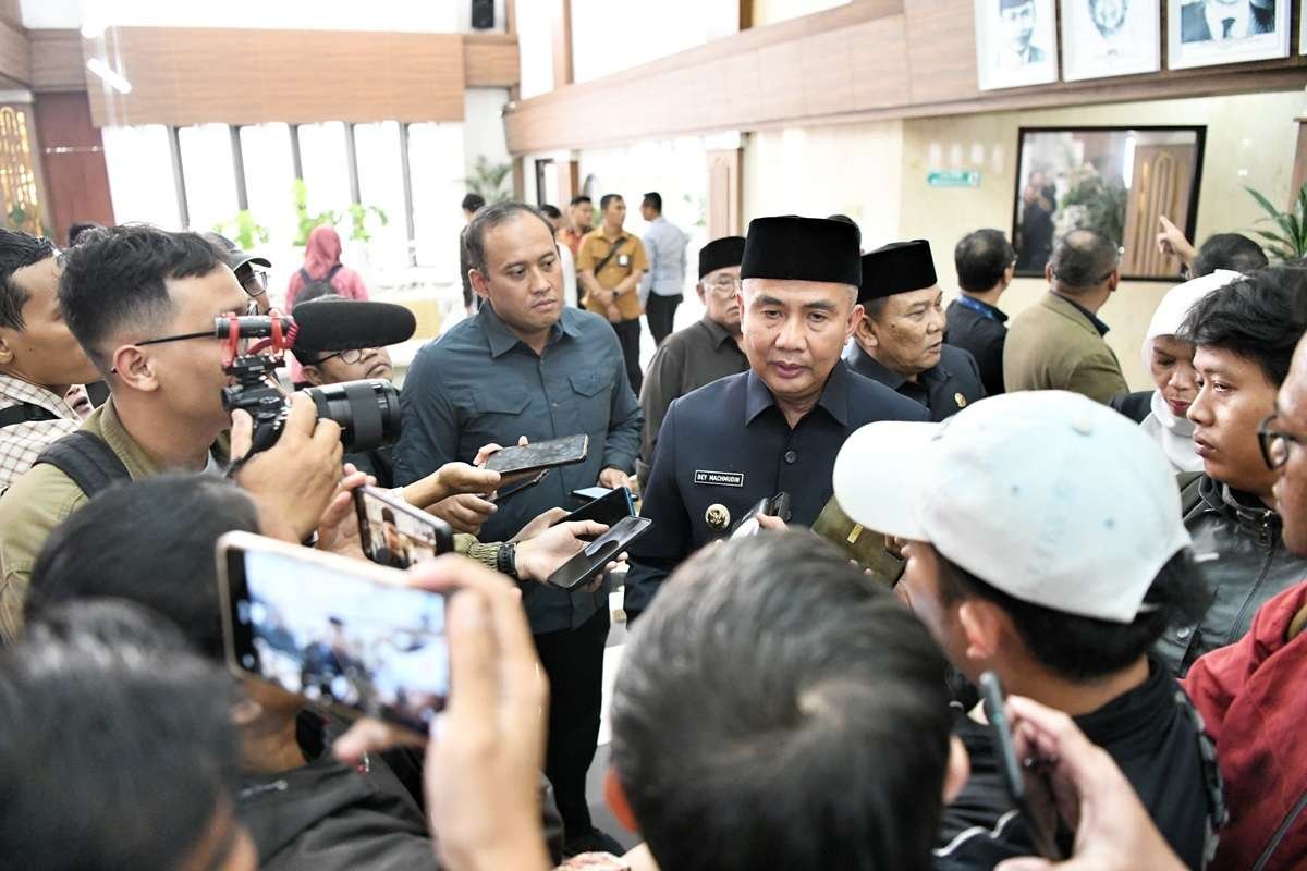 Penjabat Gubernur Jabar, Bey Machmudin Tegaskan Jangan Ada Perundungan Kegiatan Orientasi Sekolah