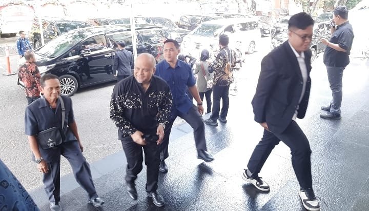 Ilham Akbar Habibie : Kolaborasi Kunci Sukses Pengelolaan Sampah, Siap Adopsi Metode Great Bandung Jika Terpilih