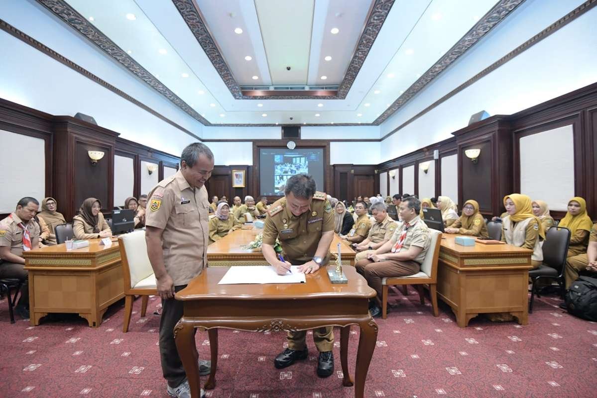Sekda Jabar Herman Suryatman Konsolidasi BKPSDM – BKD Kabupaten dan Kota
