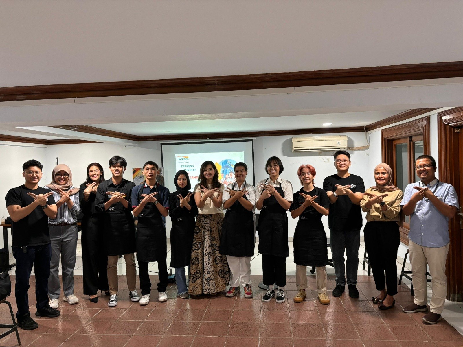 HUT ke-68, Danamon Adakan CSR Program Literasi Pengembangan Skill dan Self-Branding bagi 68 Orang Penyandang Disabilitas
