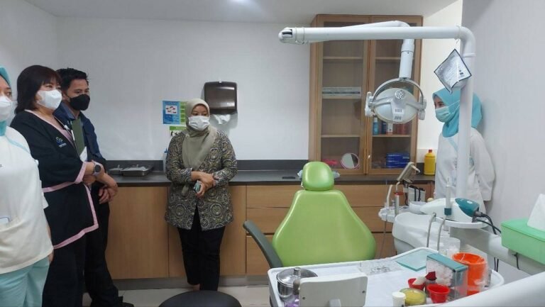 Lakukan SibLing, BPJS Kesehatan Cabang Cimahi Pantau Langsung Pelayanan di Rumah Sakit