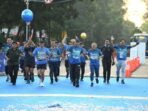 4.000 Pelari Ramaikan QRIS Run X Roadshow Bus KPK di Gedung Sate Bandung, Pj. Gubernur Jabar dan Ibu Amanda Bey Machmudin Lakukan Flag Off