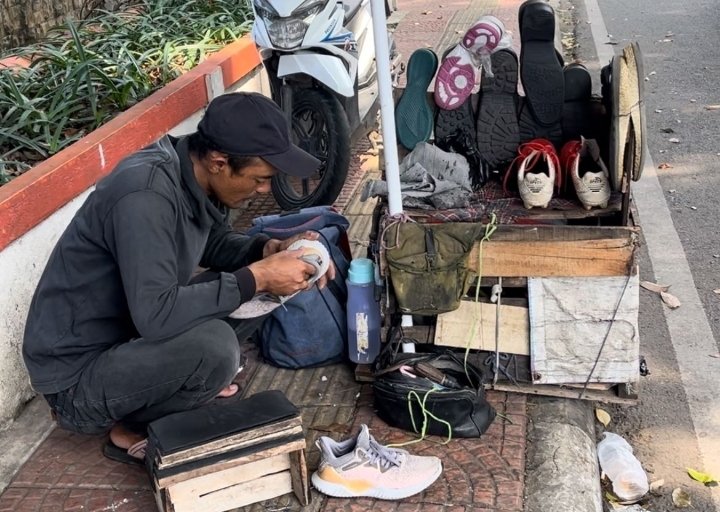 Simak Sisi Lain Sol Sepatu Legendaris di Kota Cimahi