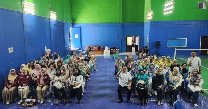 Upaya Sekolah Farmasi ITB Cegah Stunting dengan Edukasi Gizi Nutrisi Ibu Hamil di Jatinangor Sumedang