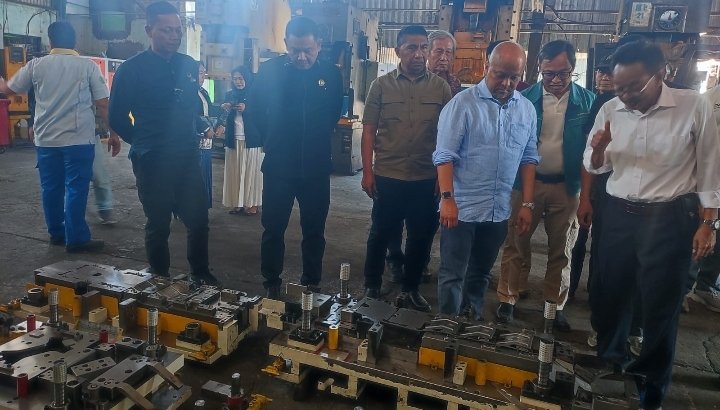 Bakal Calon Gubernur Jawa Barat Ilham Akbar Habibie Puji PT. Ciptaunggul Karya Abadi