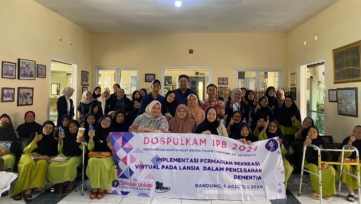 Pemanfaatan Virtual Tour dalam Pencegahan Demensia Lansia oleh Tim Dosen Ekowisata IPB