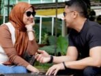 Setia Temani Sang Suami, Sonya Fatmala Dukung Penuh Hengky Kurniawan Maju di Pilkada Bandung Barat