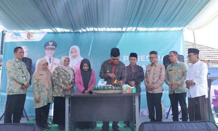 Bupati Bandung Dadang Supriatna Resmikan Layanan Terapi untuk Disabilitas