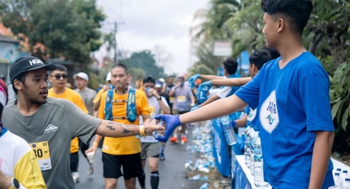 AQUA Dukung Maybank Marathon, Serukan Gaya Hidup Sehat sambil Lestarikan Alam