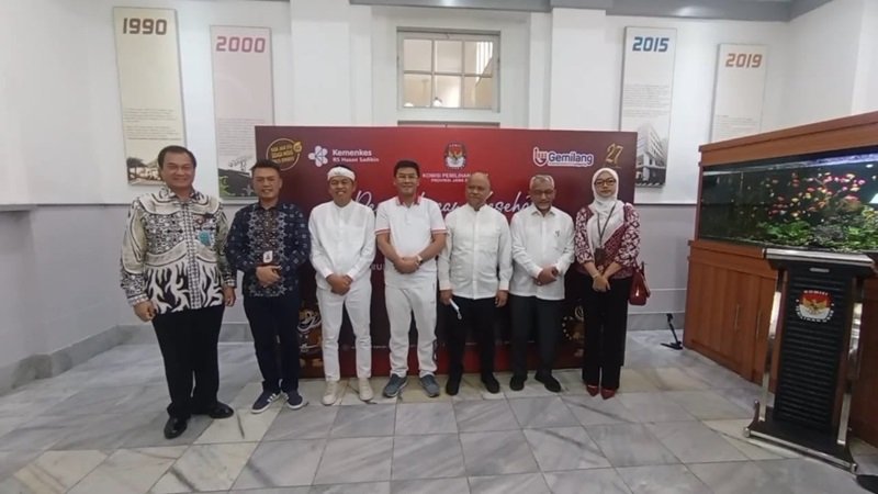 2 Kandidat Cagub-Cawagub Jabar Jalani Tes Kesehatan di RSHS