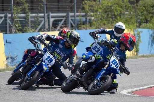 Wahyu Nugroho Jalani Latihan di Yamaha VR46 Master Camp, Konsisten Raih Podium di Berbagai Sesi Kompetisi