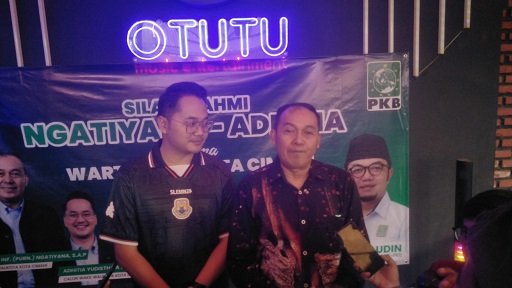 Aktif Berinteraksi di Medsos untuk Raih Suara Gen Z