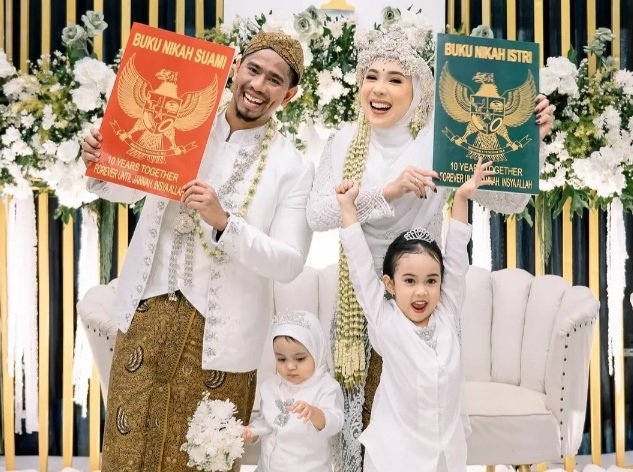Fitri Tropica Gelar Pernikahan Ulang di 10 Tahun Anniversary: Tak Mau Dikomplain Anak